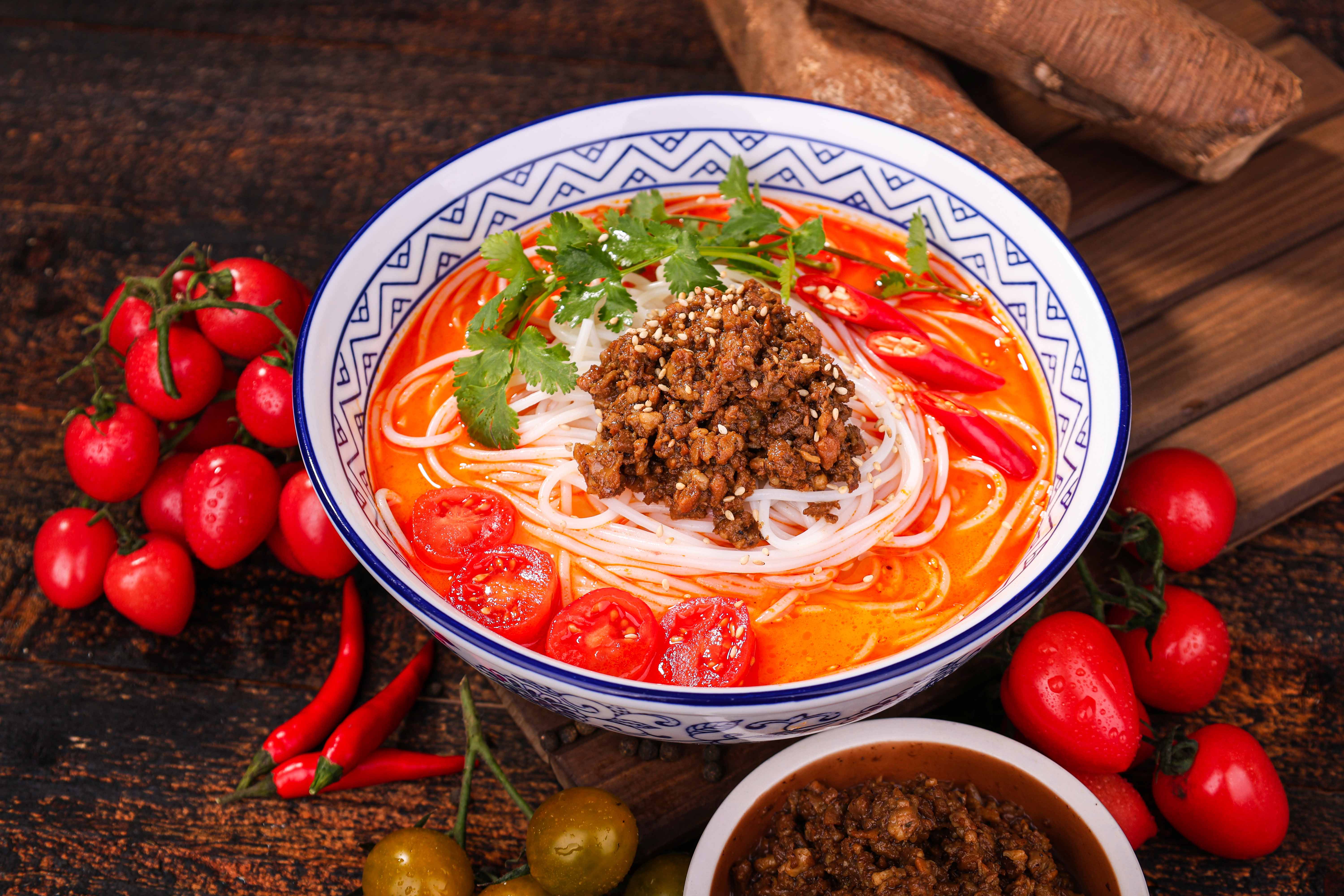 度Top火锅蘸酱服务商榜单与解析凯发K8旗舰厅AG客服2025年(图2)